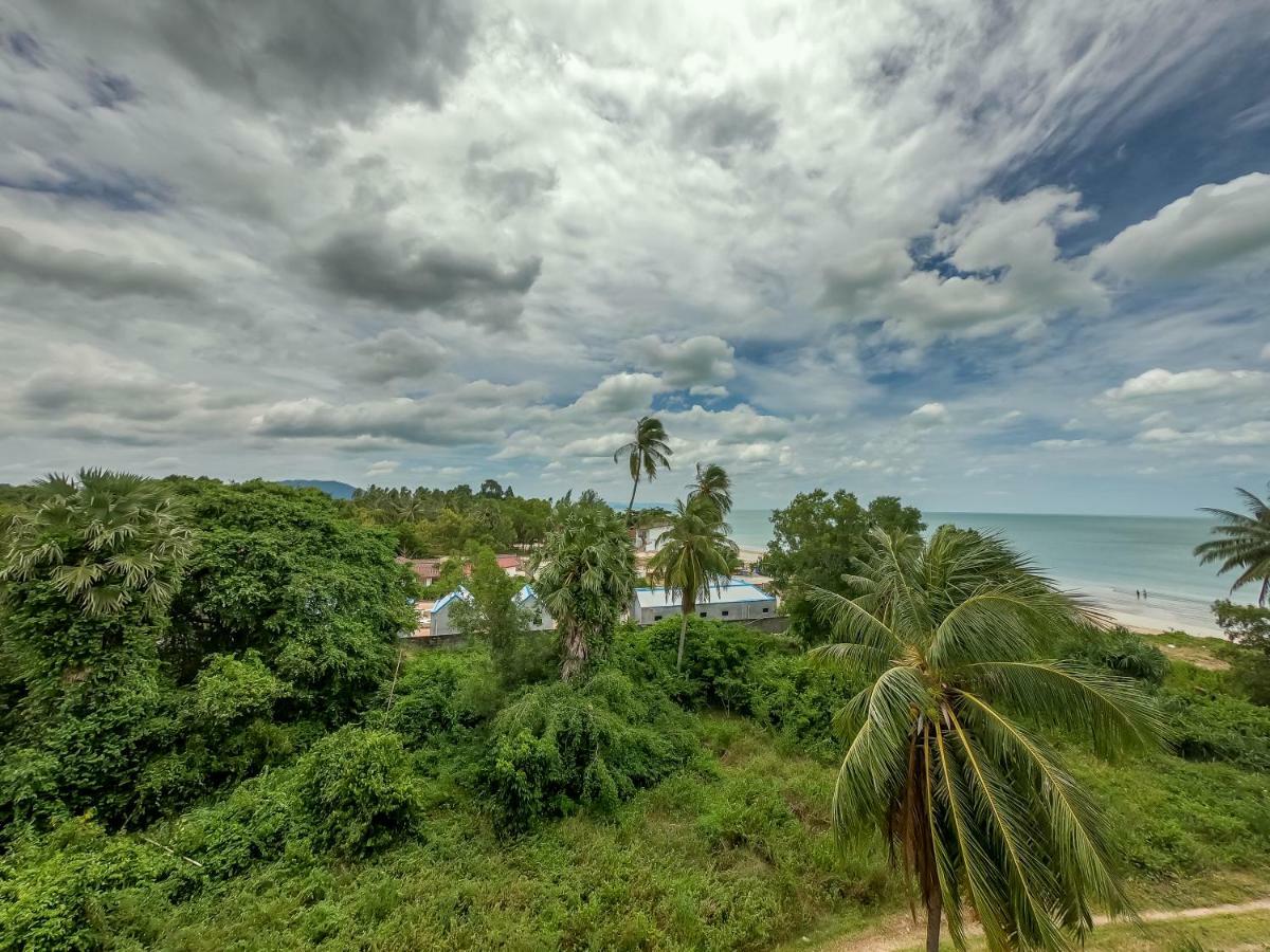 Khanom Sea Breeze apartment Buitenkant foto